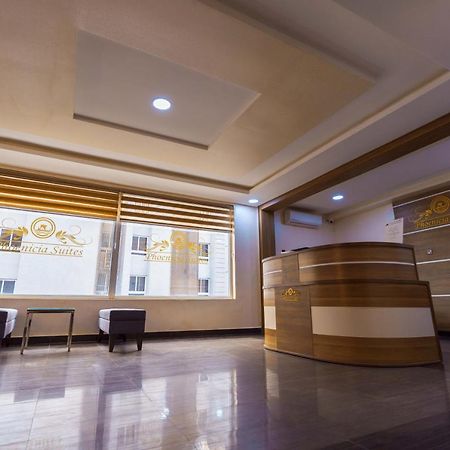 Phoenicia Suites Wupa Luaran gambar